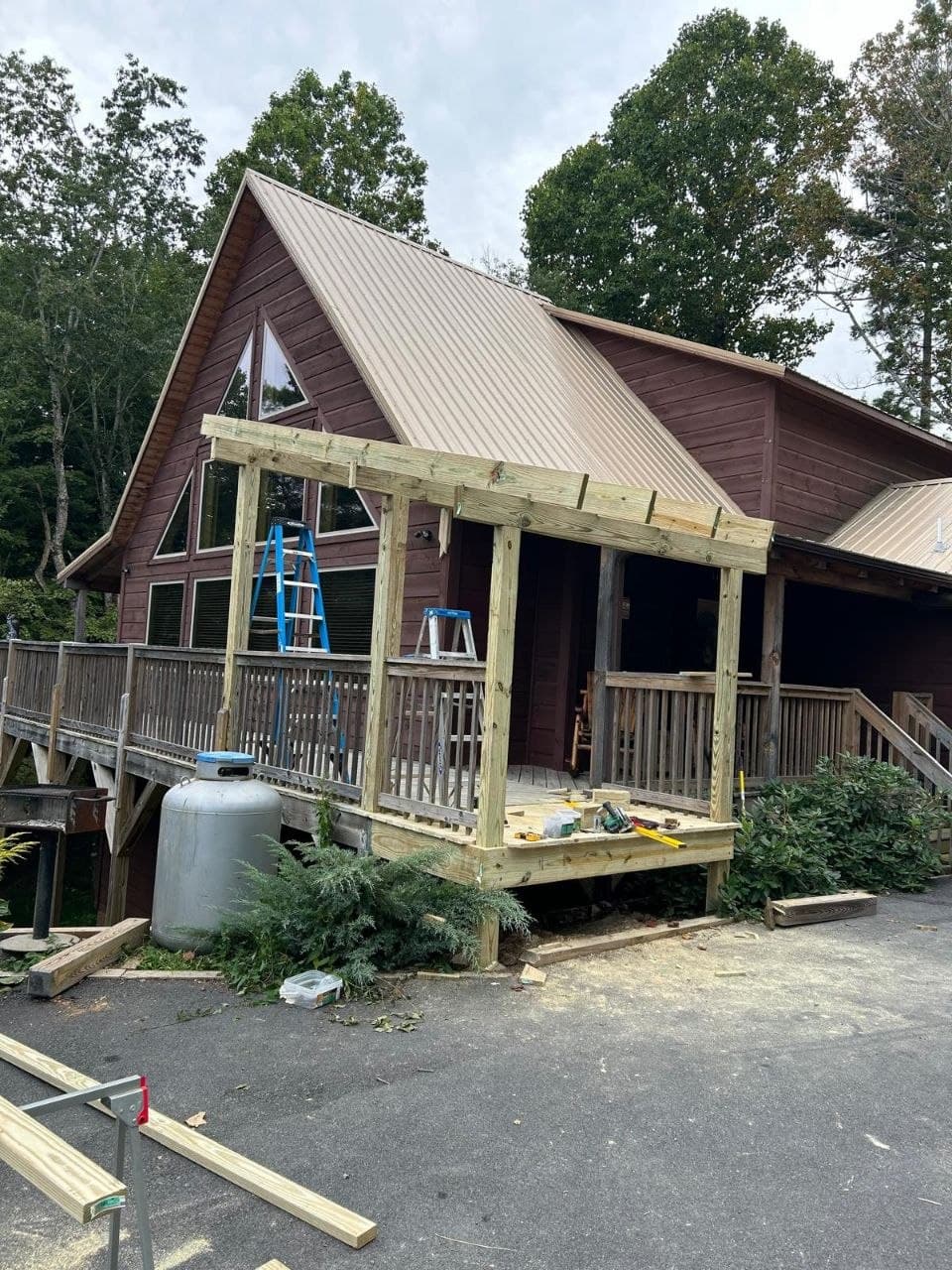 Structural framing for a porch pergola
